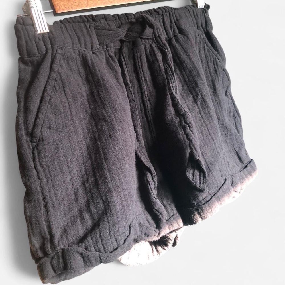 SO Black gauze Shorts Elastic Waistband 100% cotton size small